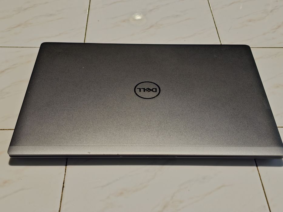 Мощен бизнес лаптоп Dell Latitude 7640 (16") – i7-1365U / 32GB DDR5 RAM / 512GB SSD / Win 11 Pro