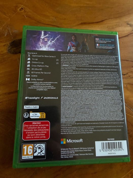 Joc Split Fiction Xbox Series X