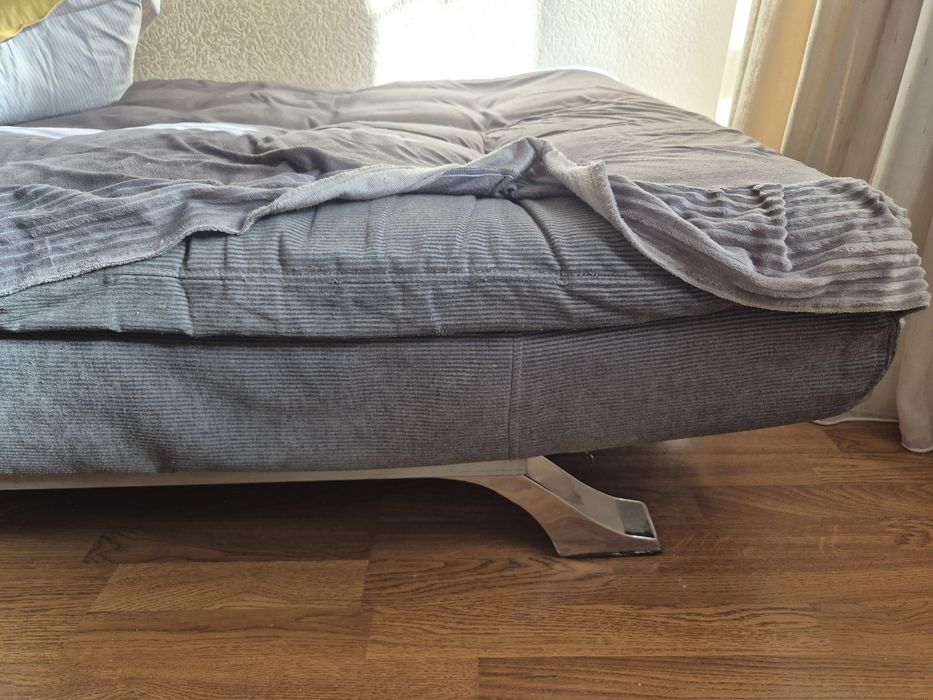 Диван, в хорошем состоянии