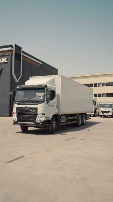 HOWO V5X furgoni