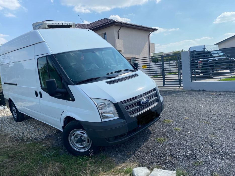 Taransport mobila marfa frigorific mutari depozite si firme