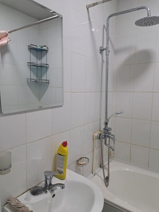 3xonalik 1qavat ijaraga beriladi