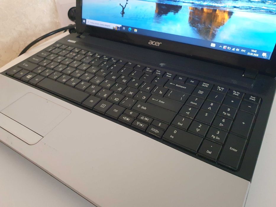 Отличный ноутбук Core i5 .