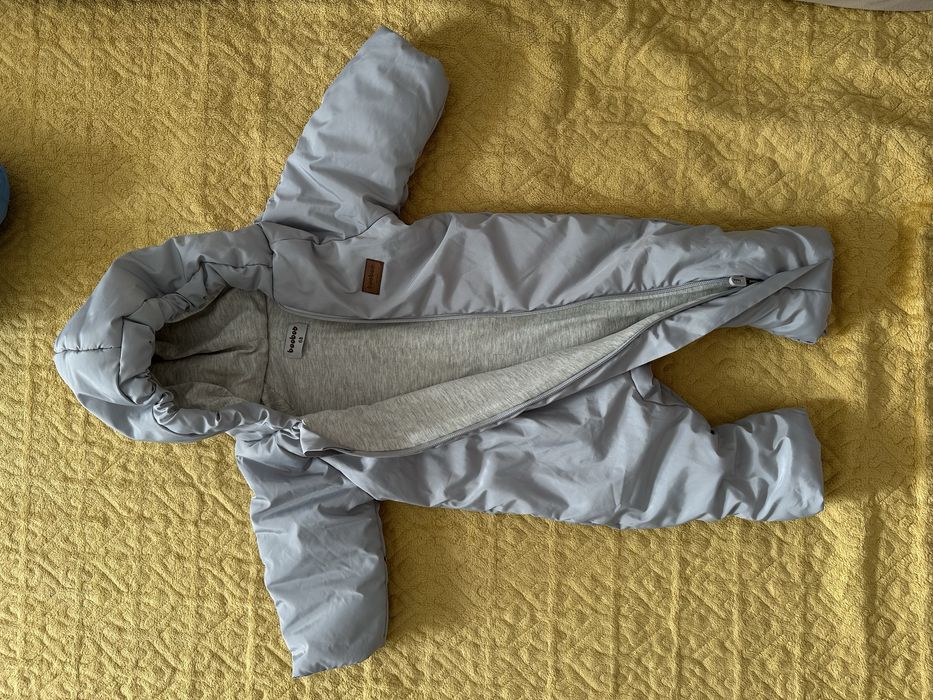 Детские комбинезоны