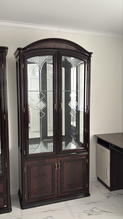 Сервант мебель на гастиной