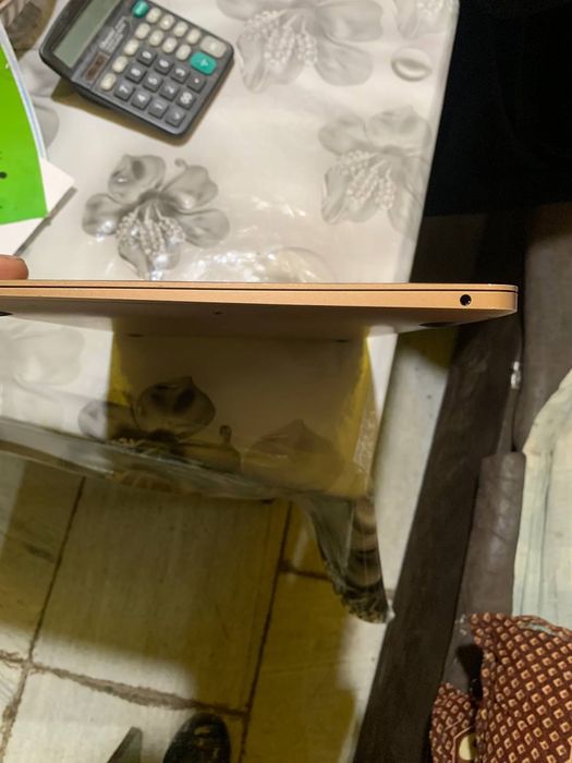 MacBook Air Model A1932