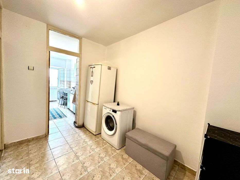 PROPRIETAR - Inchiriere garsoniera 40 mp, decomandata , metrou MUNCII