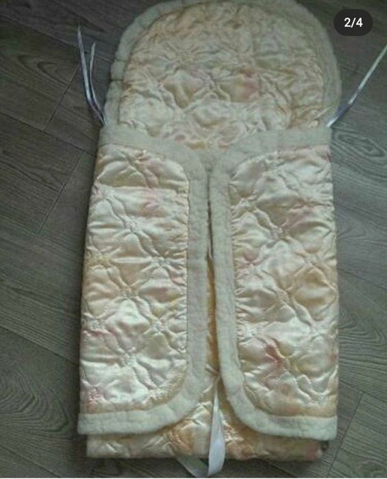 Продам зимний конверт на выписку