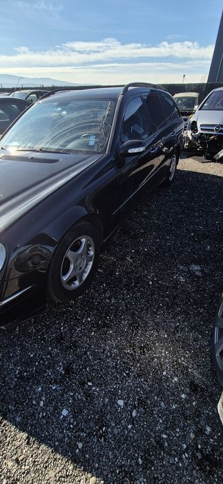 Мерцедес Е320 4×4 4matik 2005г 224hp