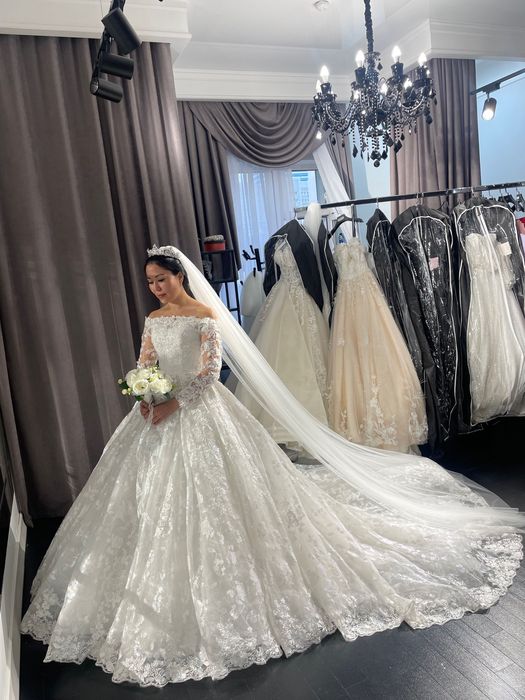 Свадебное платье