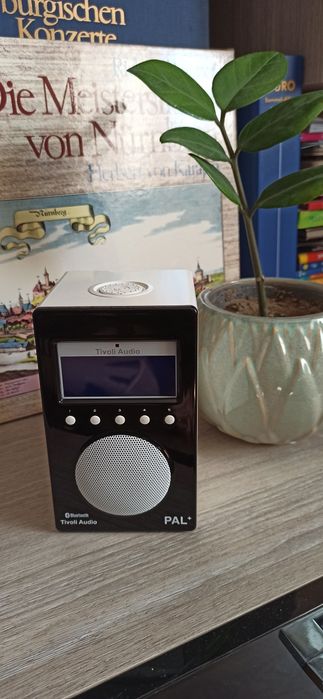 Radio cu Bluetooth și telecomanda Tivoli PAL+