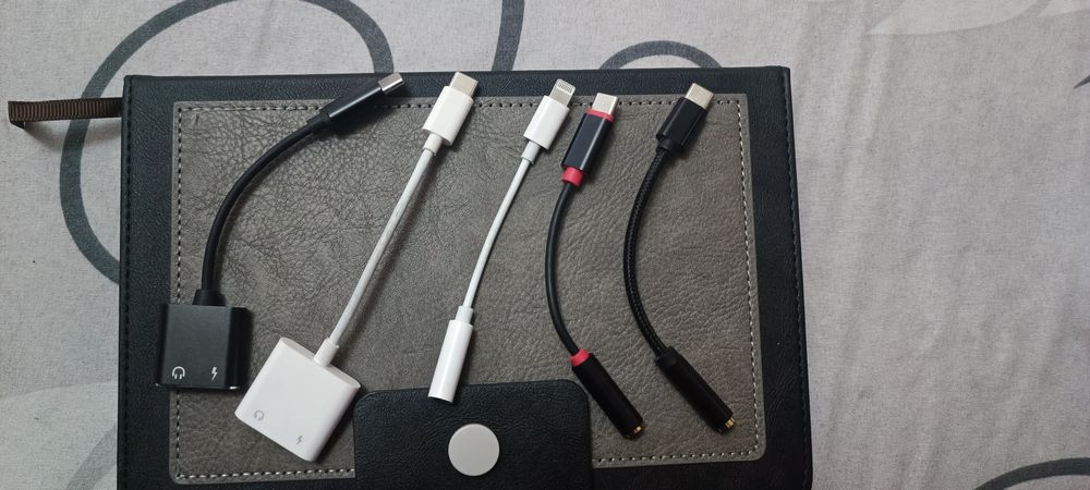 iPhone ва самсунг, ред ми учун переходниклар сотилади хаммаси зур ишле