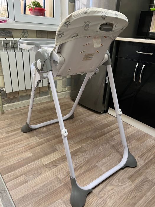 Стол для кормления