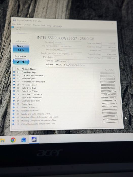 Ultrabook Acer Swift3 i7 10th 2k display carcasa aluminiu