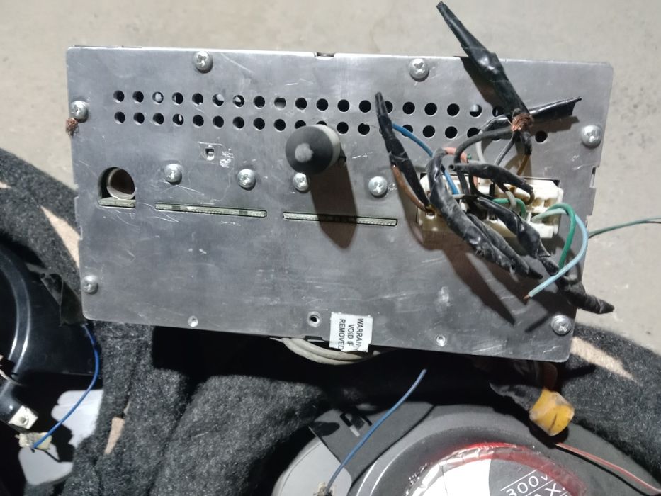 Магнитола ва калонка