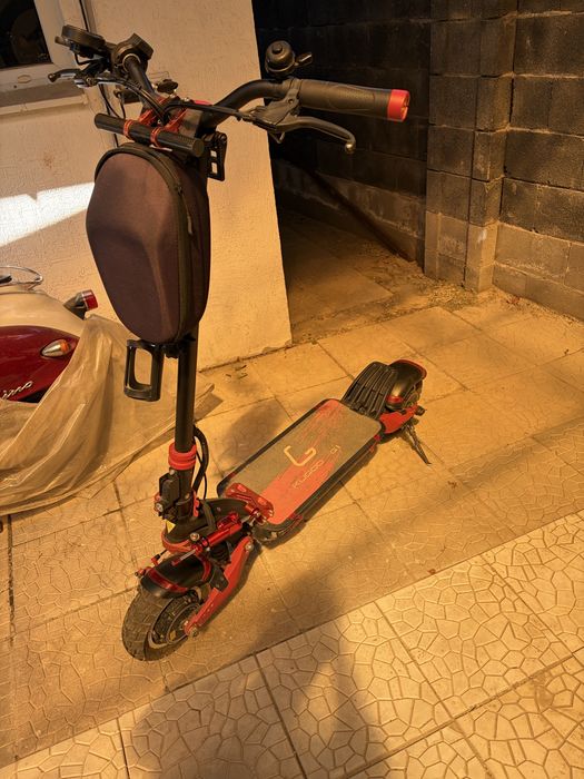 Электросамокат Kugoo Dual motor