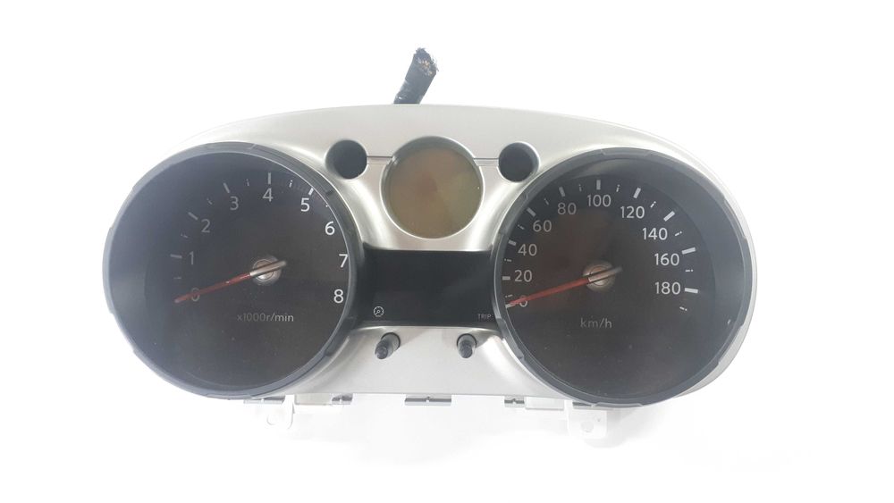 Щиток панель приборов на Ниссан Кашкай