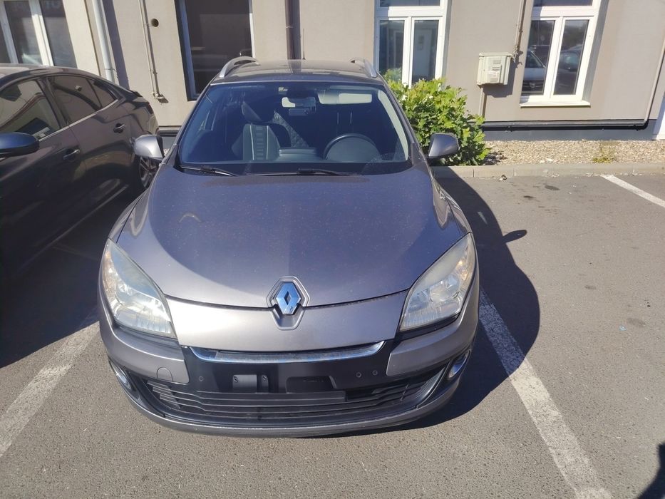 Vând megane 3, 1.5dci,110cp,2013