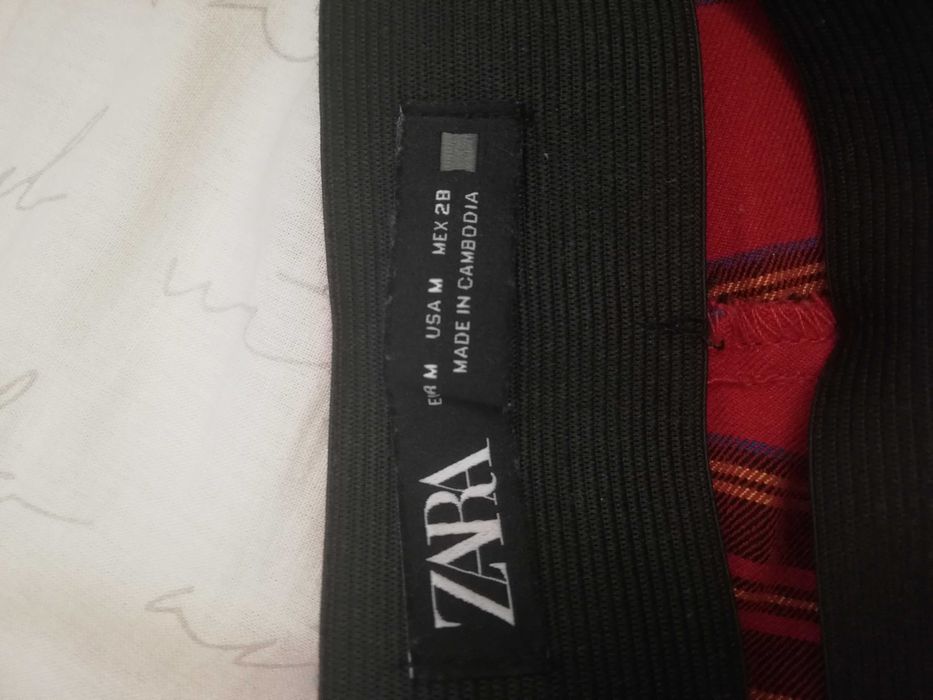 Клин/панталон каре ZARA Зара- нов!