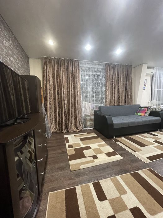 Продам три ковра