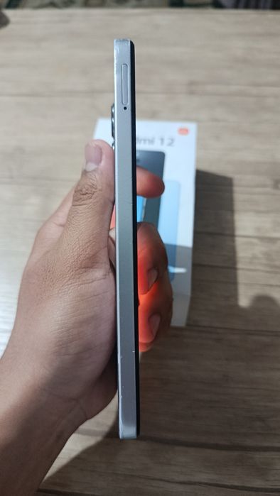 Redmi 12 8/256gb Srochna