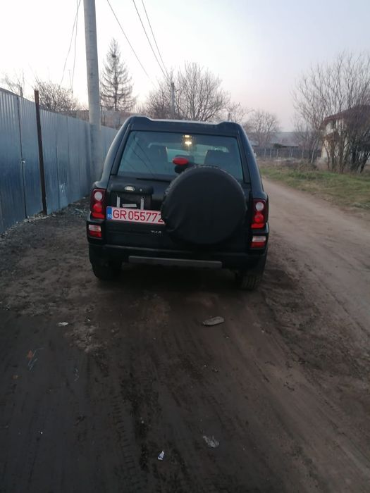 Dezmembrez land Rover freelander