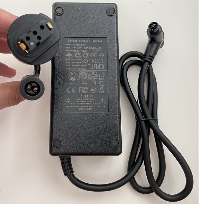 Incarcator bicicleta electrica Mate, BH, Mahle, Bosch, Yamaha,Continental , Cube, Shimano, Batavus, Haibike, Flyer, Devron, Vanmoof, Atala, B Twin etc