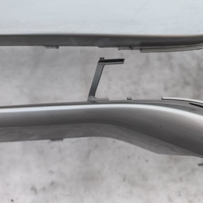 Bara fata BMW Seria 4 F32-F33-F36 LCI Sportline an 2017-2018-2019-2020