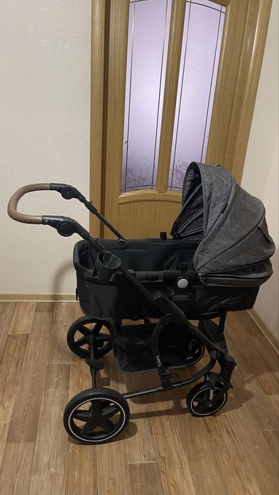 Продам Коляска TOMIX