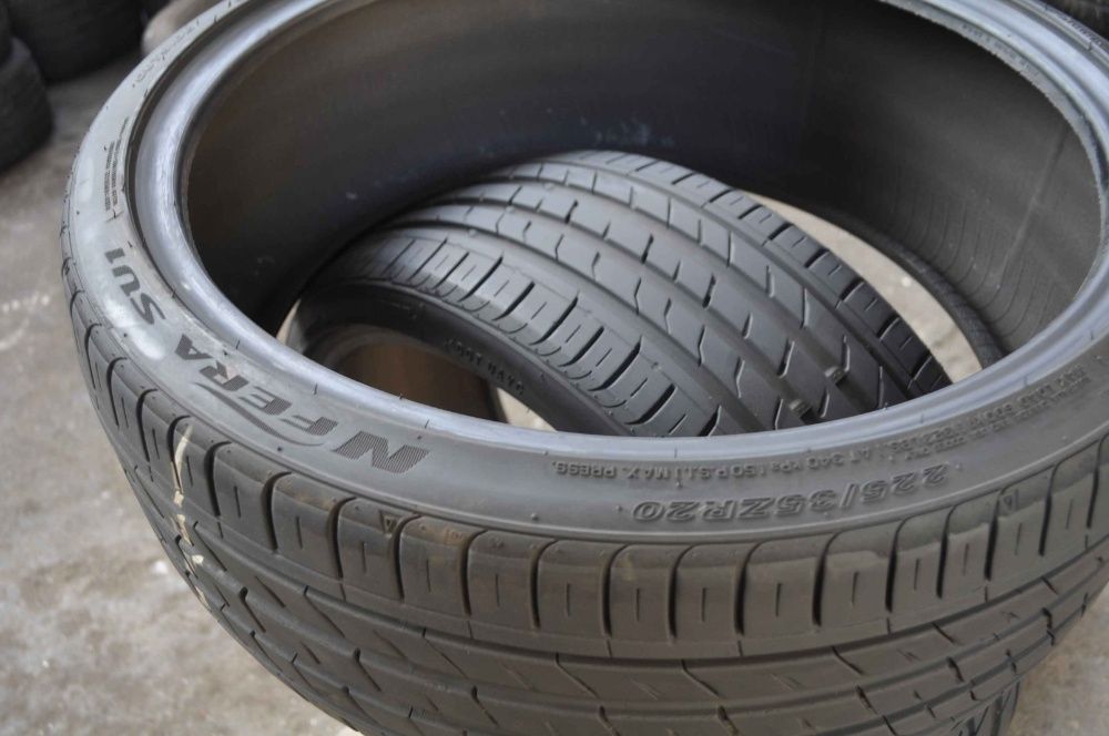 SET 2 Anvelope Vara 225/35 R20 NEXEN N FERA SU1 90Y