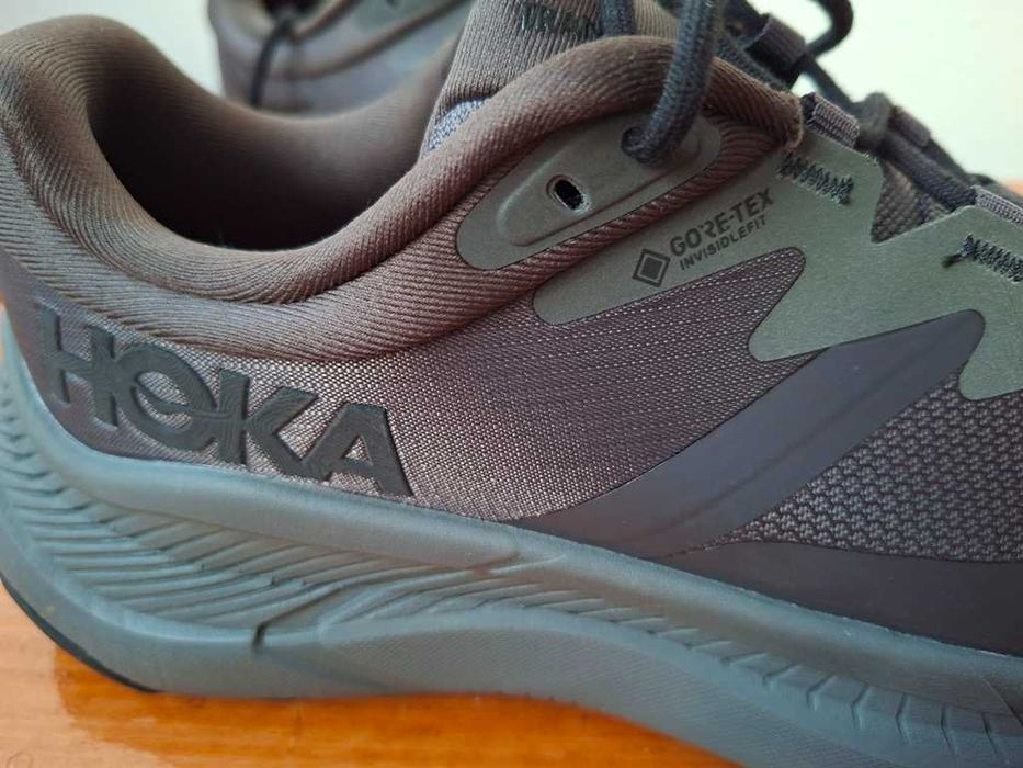 Adidasi trekking HOKA Transport Goretex talpa Vibram marime 42 zero km