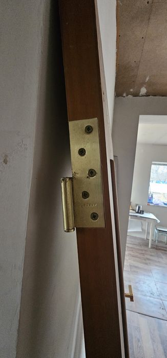 Продам двери межкомнатные