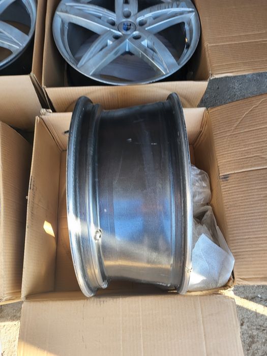 Продам диски стояли на Митсубиси