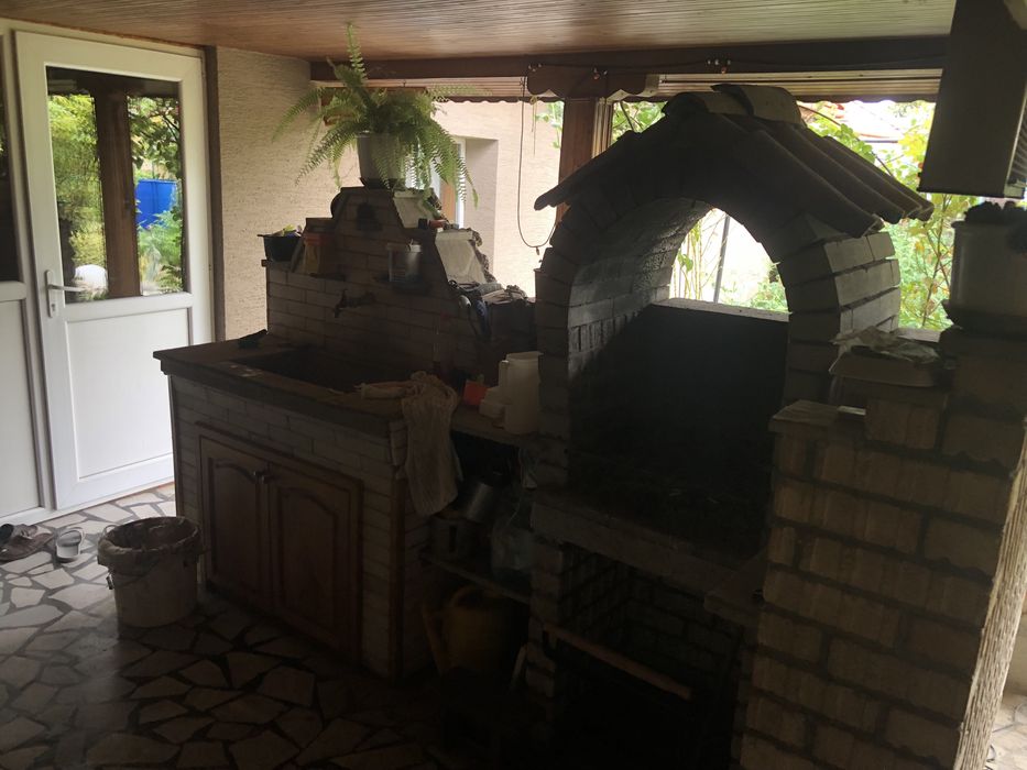 Къща за продан -