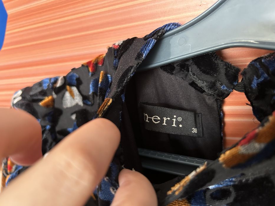 Красивое платья