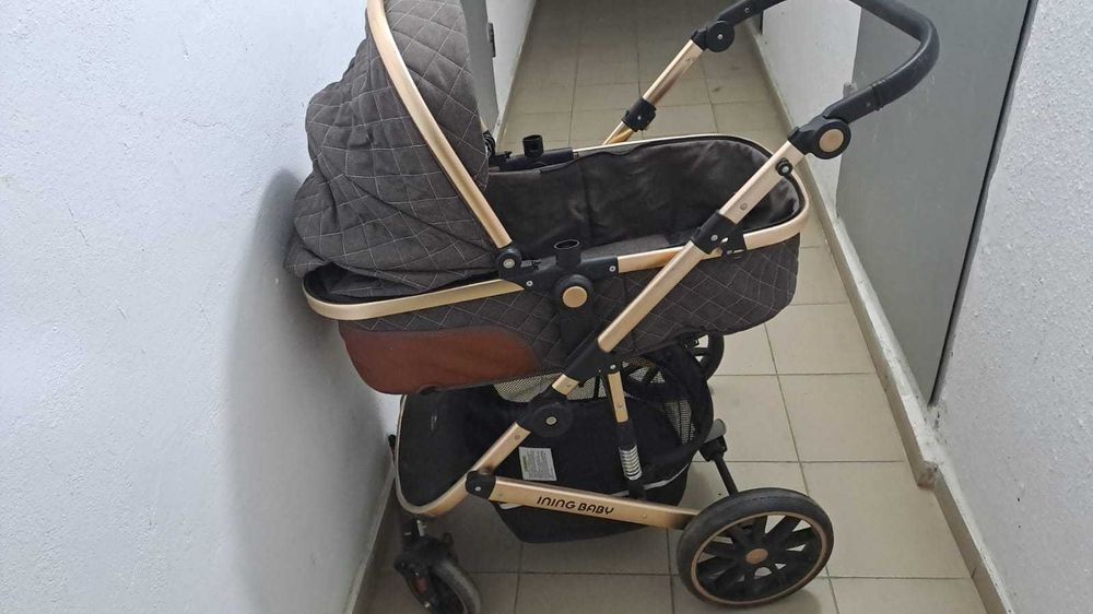 Продам коляску бу