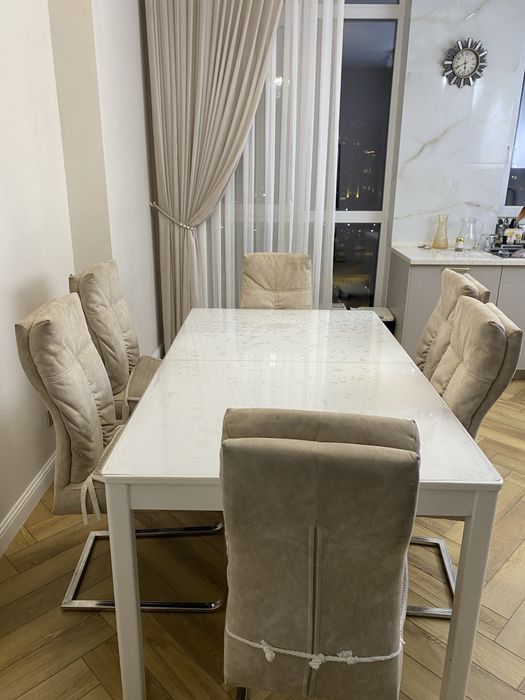 Стулья для дома и офиса..