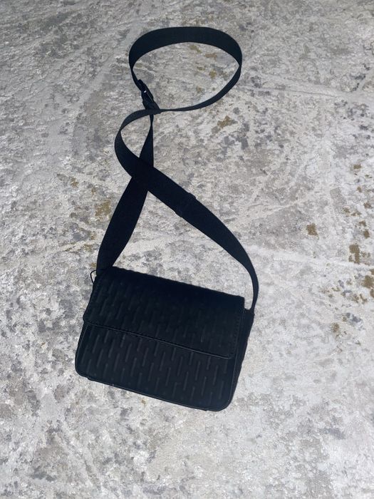 продам- барсетка zara