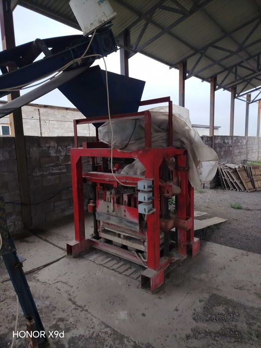 Продам станок для изготовления блоков