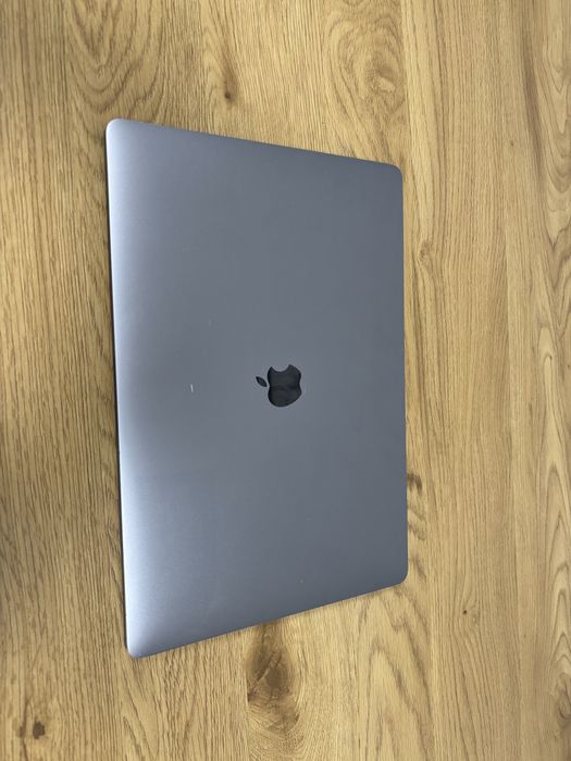 Laptop Macbook Pro 2019 schimb cu Dell Latitude