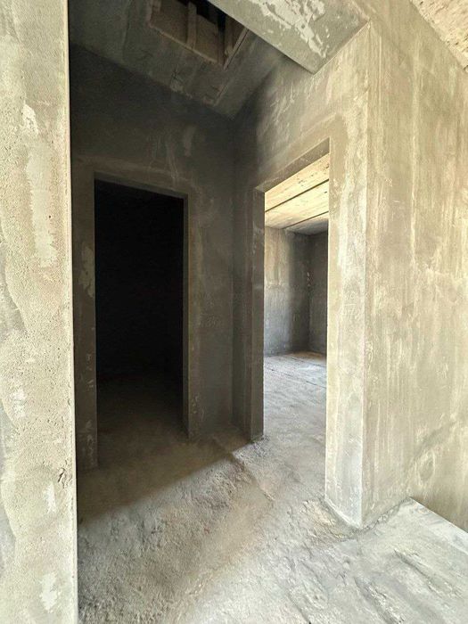 Сергели. Sultonoobod махалляси.2.5сотихда 6хонали коробкали уй сотаман