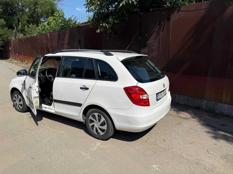 Vand Skoda Fabia- Proprietar in acte