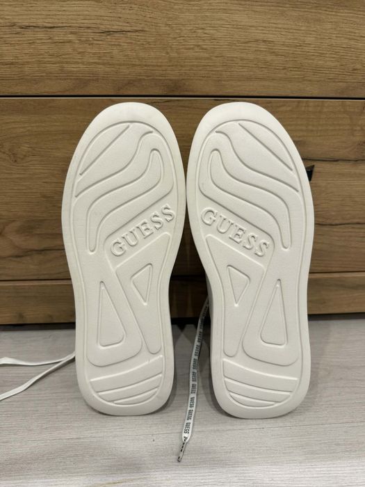 Мъжки обувки Guess