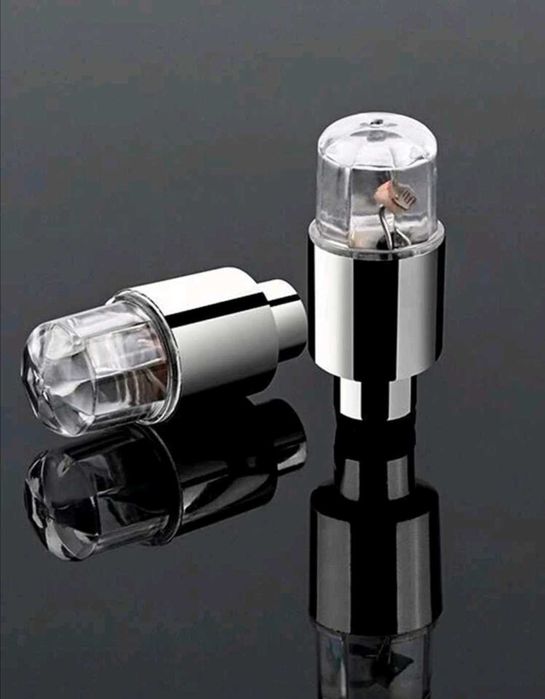 Светещи капачки за вентили на автомобил мотор и велосипед