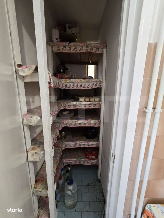 Apartament cu 3 camere, 70 mp, zona Reghin