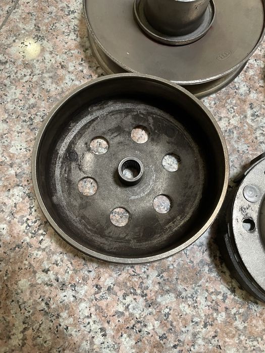 Комплект съединител от скутер Piaggio zip 50 кубика 2000 година