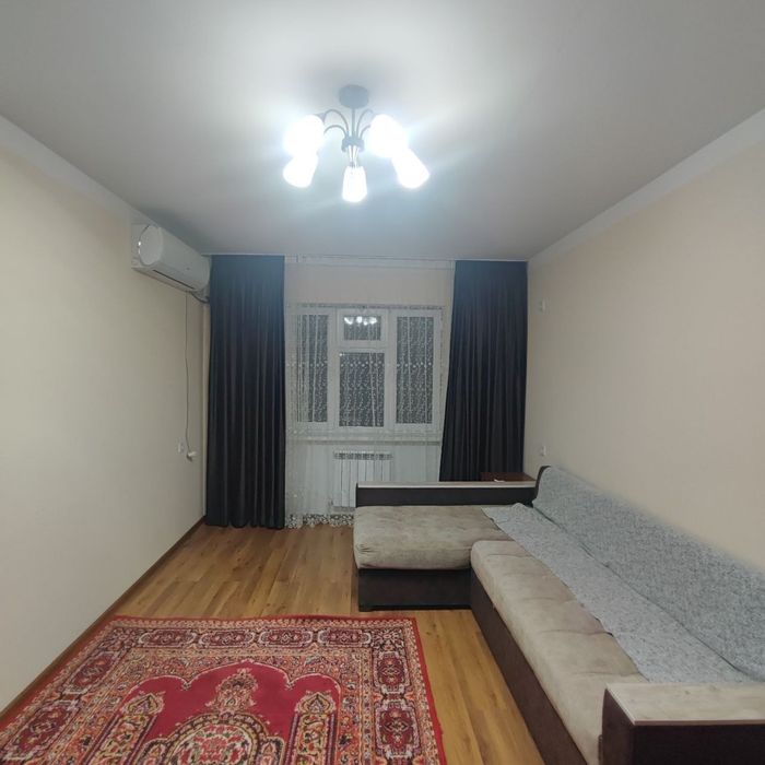 Сергели 8 худуд 2 хона 3 этаж срочно сотилади.(Ипотека мумкин)