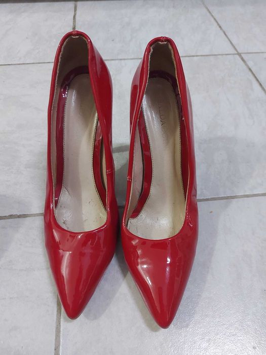 Pantofi lac rosii eleganti mas.39