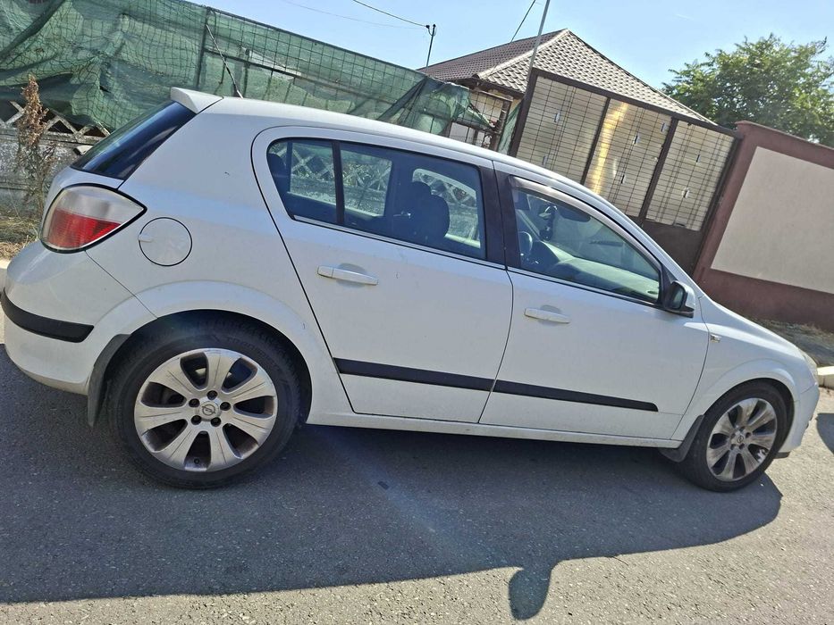 Opel Astra 1.7 CDTI Diesel | 2004 | AC Funcțional | ITP 23.07.2027 | Revizie Recentă