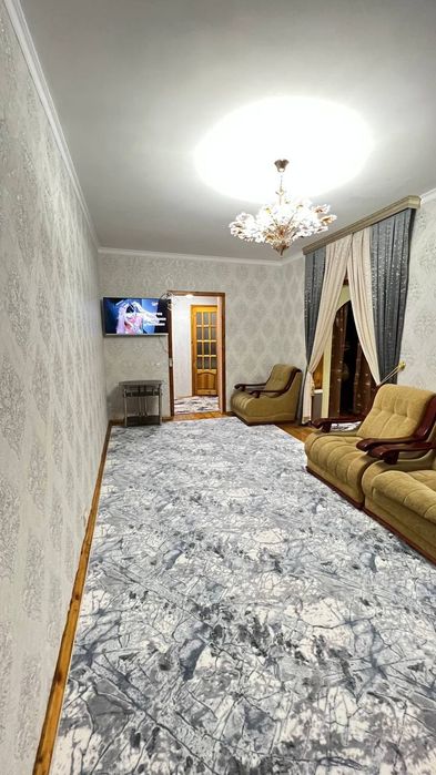 Shahar markazida joylashgan remont daxshat va yangi тел